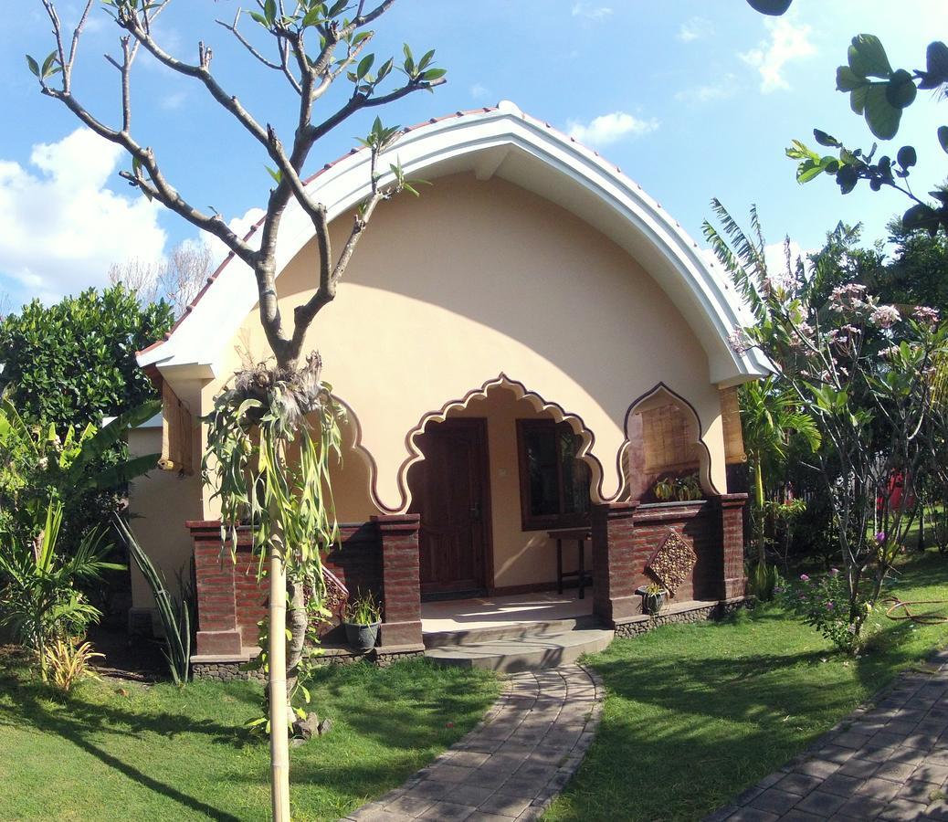 Hibiscus House Pemuteran Bali Hotel Exterior photo